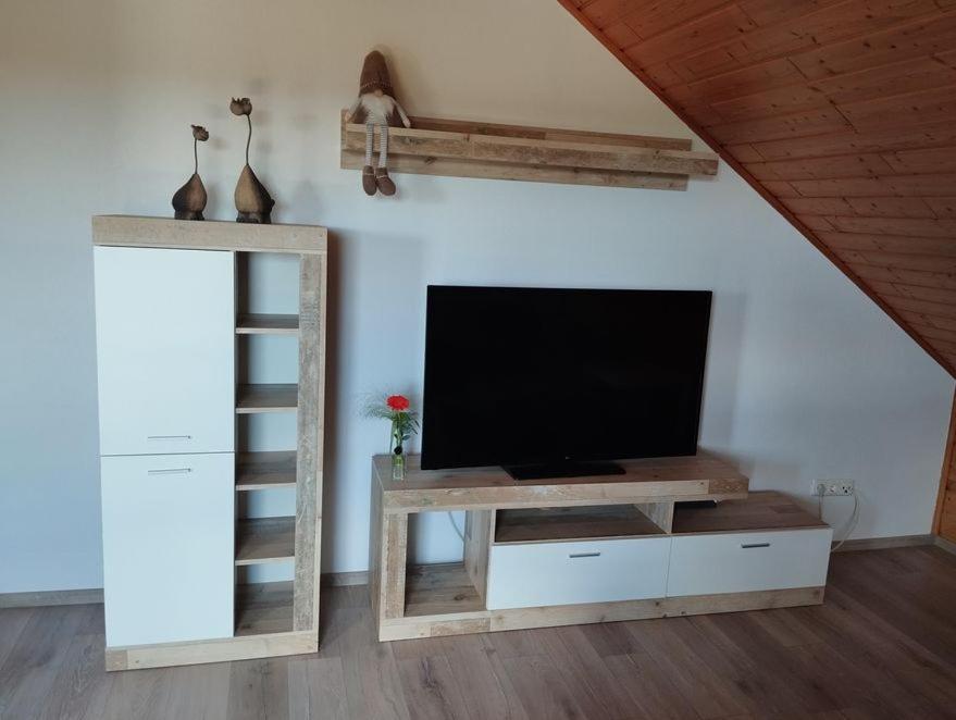 Ferienwohnung Zur Schoenen Aussicht Buchen  Kültér fotó
